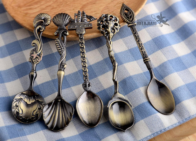 Western-style tableware wholesale gift 5 sets solid color creative coffee spoon dessert table decorative spoon mixing spoon detail 5
