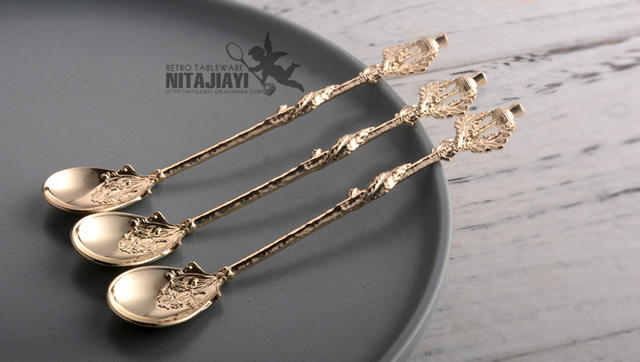 British Edward Age Thistle Leaf Coffee Spoon Replica Dessert Table Decoration Gift Box with Spoon Jy98 detail 8