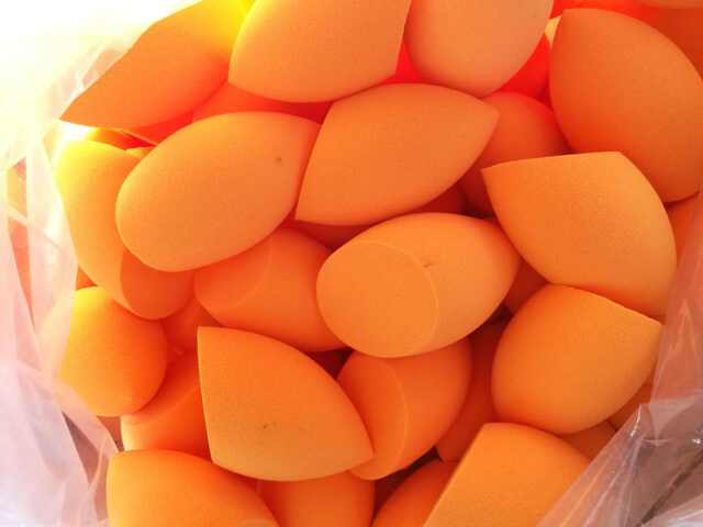 rt Home Beauty Egg Super Soft Does Not Eat Pink Orange Slant Water Drops Powder Puff Dry and Wet Dual-use Makeup Egg Micro-blemish Egg detail 3