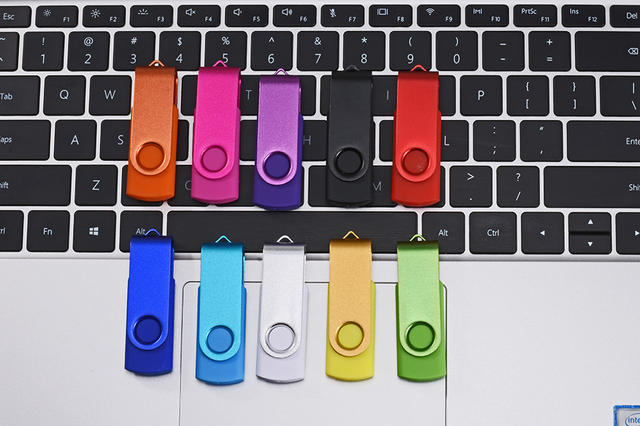 U Disk Rotating USB Thumb Office Gold Inviting Cross-border Foreign Trade Gift Storage Drive Rotating 2T U Disk detail 10