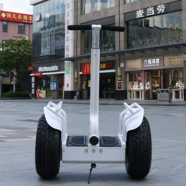 New Somatosensory Two-wheel Self-balancing Car Adult Walking Thinking Electric Beach Two-wheel Drift Skateboard Off-road 36v detail 3