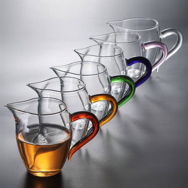 Glass Tea Sharing Cup with Handle, High Borosilicate Fair Cup, Large Size Kung Fu Tea Set, Tea Divider, High Borosilicate Glass Fair Cup detail 5