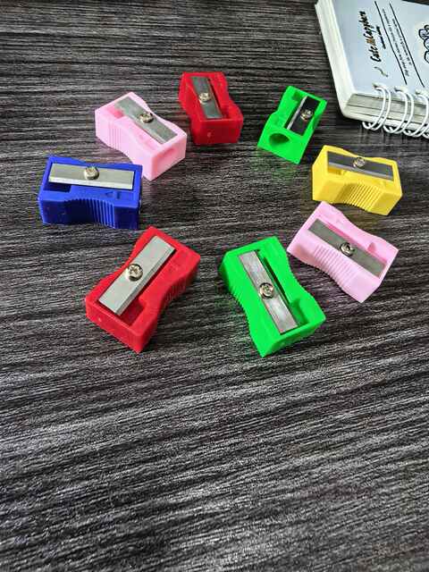 641 Rectangular Pencil Sharpener Cross-Border Plastic Pencil Sharpener Primary School Students Special Stationery Gifts Prizes Manufacturers Wholesale detail 4