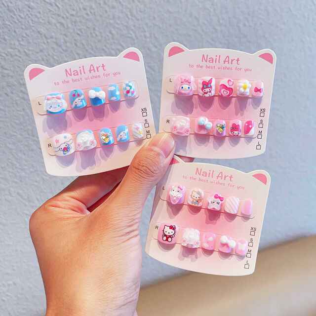 Sanrio Cute Children's Nail Stickers Cartoon Pink Wearable Nails with Adhesive Self-Adhesive Nail Accessories Nail Art Stickers detail 5