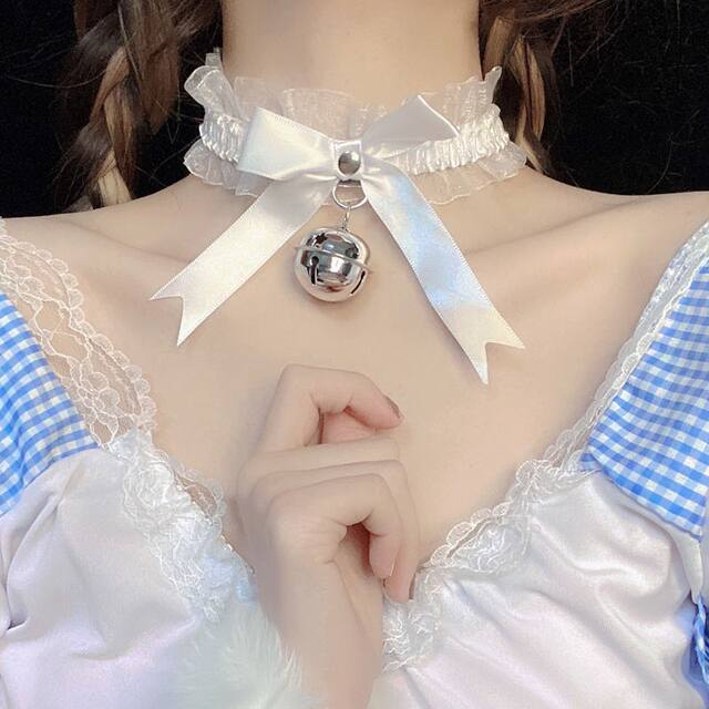 Lingerie Accessories with a Japanese Lolita Style, Featuring a Bell Collar, Maid Clavicle Chain, Neck Strap with Bell, and Neck Ornament detail 2