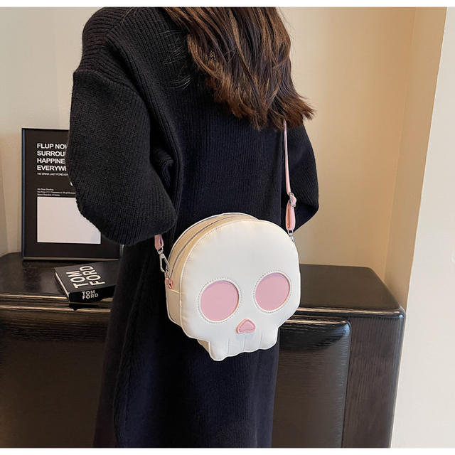 New Funny Skull Bag, Personalized and Interesting Crossbody Bag, Fashionable Contrasting Color Niche Design Shoulder Bag, Cross-Border Women's Bag detail 12