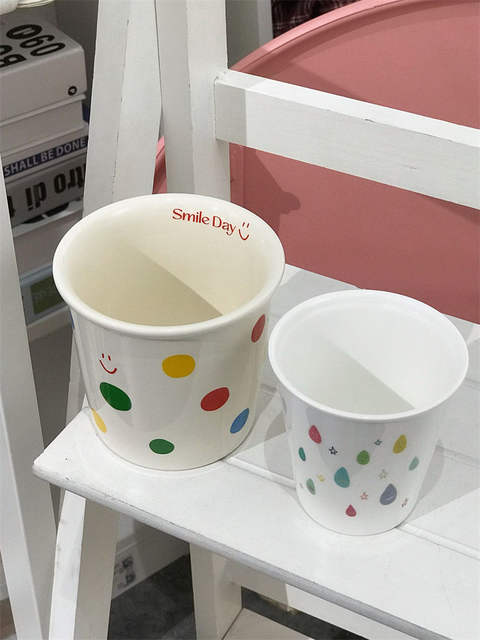 Hand-held ceramic mug imitation paper cup home office cartoon mug to map custom logo coffee cup detail 11