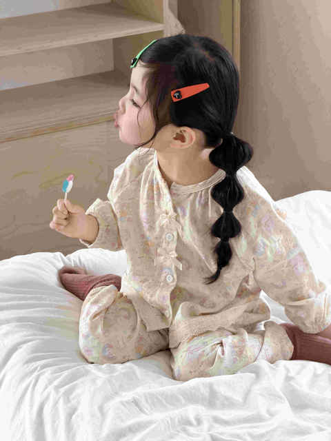 Children's Pajamas Pure Cotton Double-Layer Gauze Spring, Summer and Autumn Thin Baby Home Clothes Men's and Women's Cartoon Air-Conditioned Clothing Set detail 11