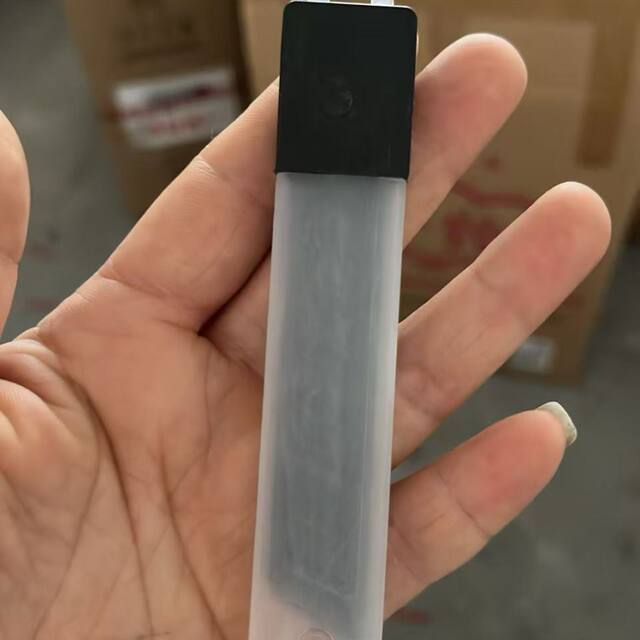 Thickened Stainless Steel Utility Knife, Industrial-Grade Durable Paper Cutter, Large Express Delivery Knife, Cutting Knife, Household Wallpaper Knife