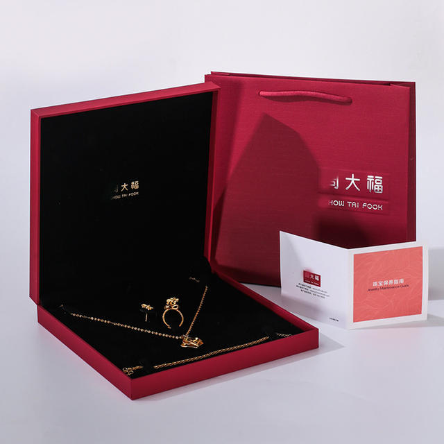 Chow Tai Fook Style Octagonal Jewelry Box, Red Leatherette Paper, Fashionable and High-End Gift Packaging for Wedding Gifts, Ring Box detail 10