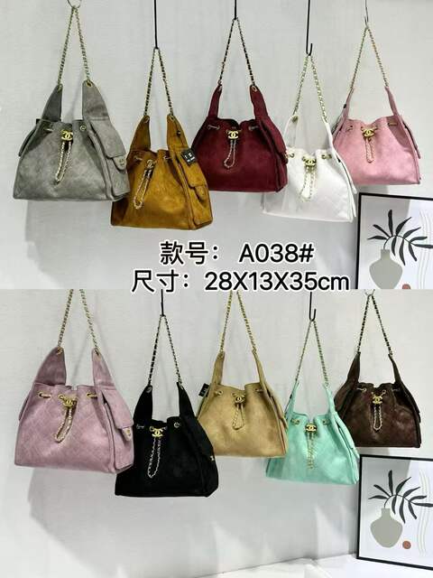 Cross-Border Wholesale 25C Hippie Hobo Genuine Leather Quilted Chain Bag Drawstring Bucket Bag Underarm 25Bag Single Shoulder Women's Bag detail 6