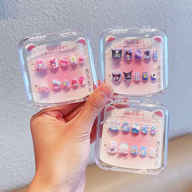 Sanrio Cute Children's Nail Stickers Cartoon Pink Wearable Nails with Adhesive Self-Adhesive Nail Accessories Nail Art Stickers detail 7