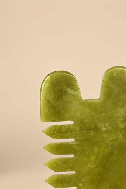 Wide-Tooth Massage Comb for the Head, Natural Jade Scraping Therapy Beauty Comb, Jade Massage Comb, Hair Comb detail 5