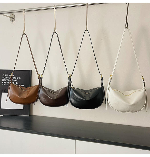 Fashionable and High-End New Versatile Casual Crossbody Dumpling Bag, Korean Style Soft Leather Texture Niche Casual Shoulder Underarm Bag detail 4