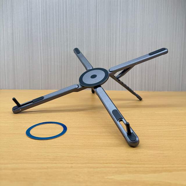Magnetic Phone Holder Desktop Tripod Aluminum Alloy Carabiner Foldable Portable Travel Carabiner Magnetic Suction detail 5