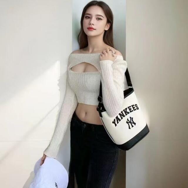 Mlb Bucket Bag 2025 New Model Ny Embroidered Women's Daily Fashion Versatile Large Capacity Lightweight Shoulder Crossbody Bag detail 9