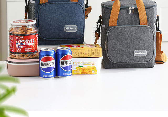 Shoulder Crossbody Ice Bag Portable Lunch Box Bag Outdoor picnic bag Large Capacity Fresh-keeping Bag Oxford Cloth Cold-keeping Insulation Bag detail 2