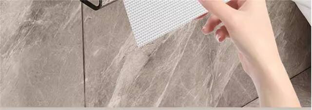 Wall-Mounted Toilet Paper Holder, No-Drill, Waterproof Tissue Box, Household Transparent Toilet Paper Dispenser detail 11