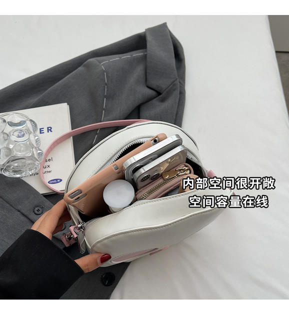 New Funny Skull Bag, Personalized and Interesting Crossbody Bag, Fashionable Contrasting Color Niche Design Shoulder Bag, Cross-Border Women's Bag detail 7