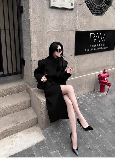 Black Pointed-Toe Red-Soled Comfortable High-Heeled Shoes for Women, 2026 Early Spring New Style, Sexy Versatile Stiletto Side-Cut Single Shoes detail 7