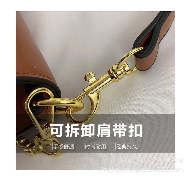 2026 New Women's Fashion Chain Bag, Solid Color Small Square Bag, Wholesale Handbag, Casual Versatile Shoulder Crossbody Bag detail 6