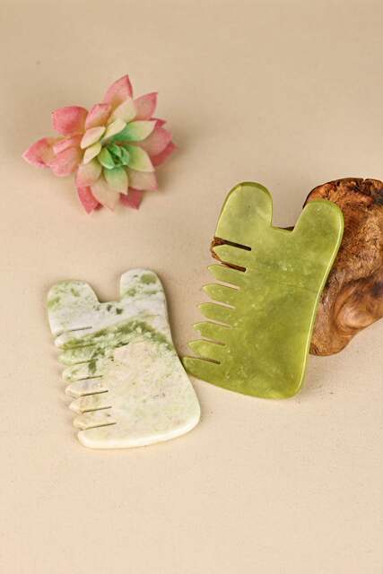 Wide-Tooth Massage Comb for the Head, Natural Jade Scraping Therapy Beauty Comb, Jade Massage Comb, Hair Comb detail 3