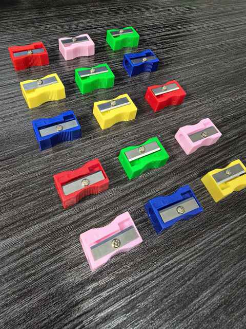 641 Rectangular Pencil Sharpener Cross-Border Plastic Pencil Sharpener Primary School Students Special Stationery Gifts Prizes Manufacturers Wholesale detail 2