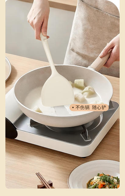 Factory Direct Sales Silicone Spatula Non-Stick Kitchen Utensils High Temperature Resistant Kitchen Spoon Soup Spoon Colander Household Cooking Spatula detail 7