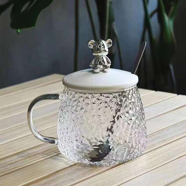 Creative Hammer-Patterned Bear Glass Cup for Women, Ins-Style High-Appearance Water Cup for Home Use with Lid, Transparent Breakfast Milk Cup detail 3