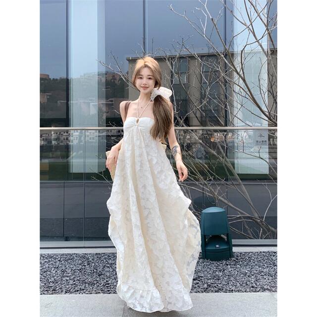 Real Price - Beach Vacation Style Backless Halter Dress, Beach Dress for Early Spring with Chest Pads, A-Line Dress, Pure Desire Hollow-Out Dress