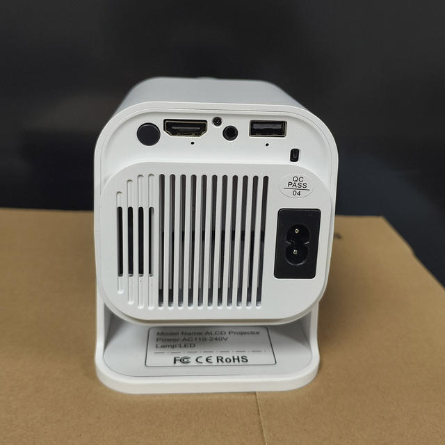 Cross-Border Original Factory Hy320 Mini Android 14 High-Brightness Gimbal Projector for Home Bedroom Smart Portable Use detail 5