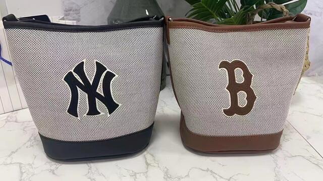 Korean Mlb Canvas Bucket Bag Underarm Bag Handbag Ny Fashion Trendy Women's Bag Versatile Shoulder Crossbody Bag detail 2