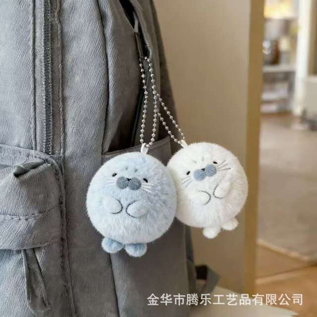 Tengle Super Cute Seal Gray Plush Pendant, Same Style as on Xiaohongshu, Cartoon Doll detail 2