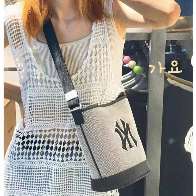 Mlb Bucket Bag 2025 New Model Ny Embroidered Women's Daily Fashion Versatile Large Capacity Lightweight Shoulder Crossbody Bag detail 7