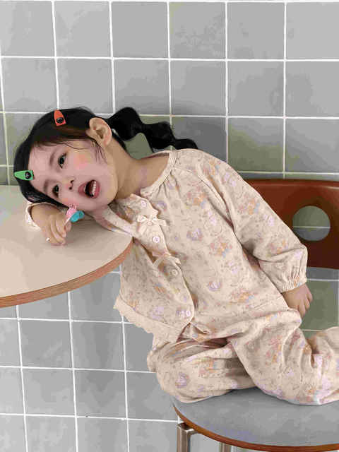 Children's Pajamas Pure Cotton Double-Layer Gauze Spring, Summer and Autumn Thin Baby Home Clothes Men's and Women's Cartoon Air-Conditioned Clothing Set detail 12