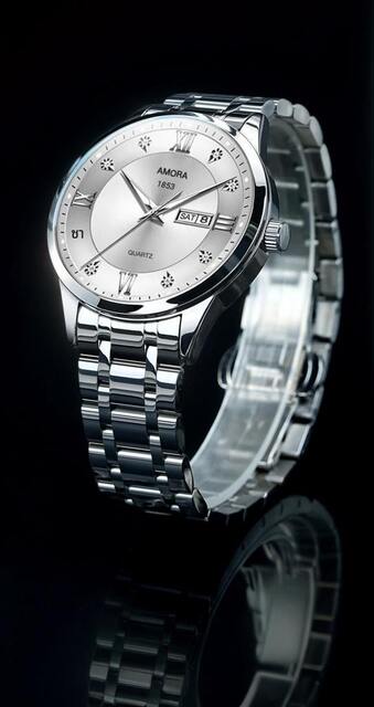 Classic Men's Watch Men's Business Quartz Men's Watch Large Dial Steel Strap Fully Automatic Non-Mechanical Watch Waterproof Gold detail 5