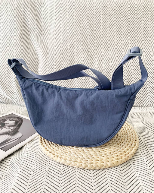 U Family's Same Cross-Border 2025 Summer Crossbody Bag Women's Trendy Dumpling Bag Nylon Lightweight Small Shoulder Bag Versatile Shoulder Bag detail 10