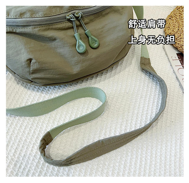 New Bag Women's Large-Capacity Tote Bag Student Class Shoulder Bag Work Crossbody Bag Niche Nylon Cloth Women's Bag detail 9