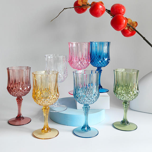 Factory Direct Sales Bar Wine Glasses Creative Diamond Pattern Champagne Glasses Liquor Glasses Colorful Tall Plastic Wine Glasses detail 3
