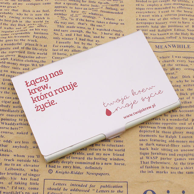 Ultra-thin aluminum alloy business card case matte business card holder carry gift business card holder laser logo detail 5