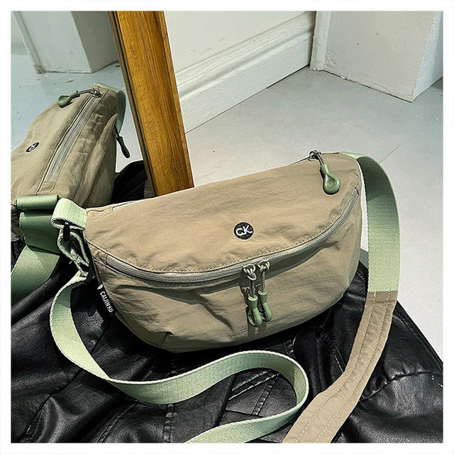 New Bag Women's Large-Capacity Tote Bag Student Class Shoulder Bag Work Crossbody Bag Niche Nylon Cloth Women's Bag detail 1