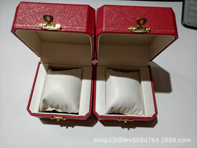 Octagonal Red Pu Gold-Stamped Watch Box, Bracelet Box, Jewelry Box, Leather Box, Bracelet Box detail 7