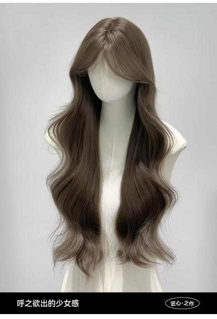 Cross-Border Wholesale of Women's Wigs, Internet Celebrity Daily Hazelnut Gray Bun Long Curly Hair, Realistic Natural Middle Part Full Head Wig detail 3