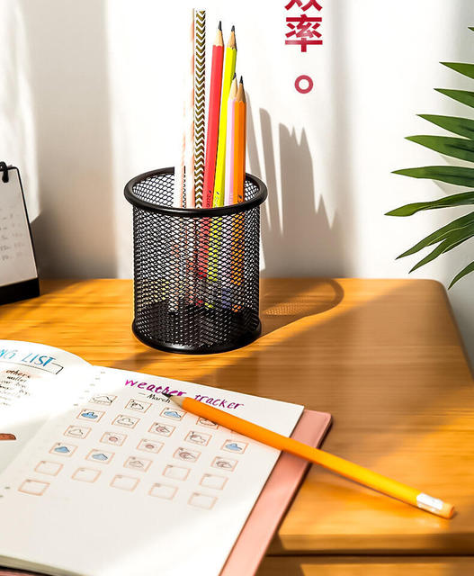 Deli 9172 Round Pen Holder Grid Pen Organizer Desktop Storage Pen Holder Office Creative Simple Pen Box Wholesale detail 11
