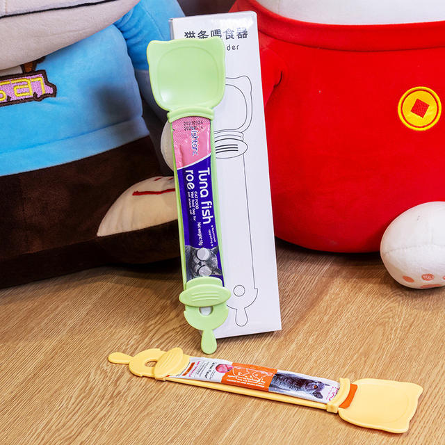 Cross-Border New Cat Strip Feeder Squeeze Spoon Cat Strip Spoon Meat Paste Squeezer Pet Feeding Spoon Cat Supplies detail 3