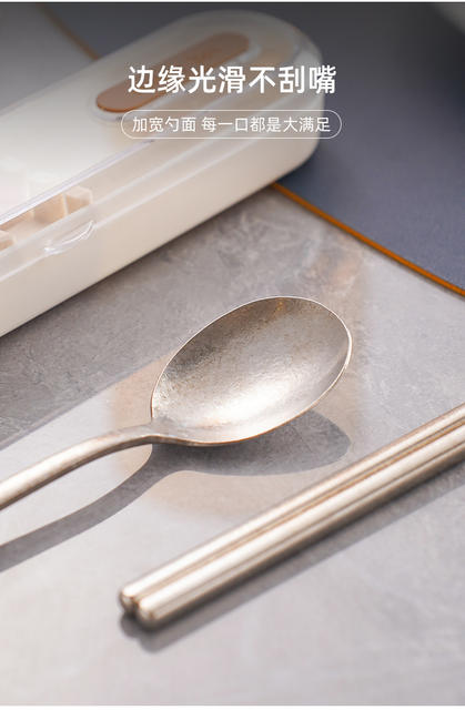 Pure Titanium Portable Tableware Set for Students and Office Workers, Three-Piece Set of Spoons, Forks, and Chopsticks, High-End Outdoor Titanium Crystal Gift Set detail 6