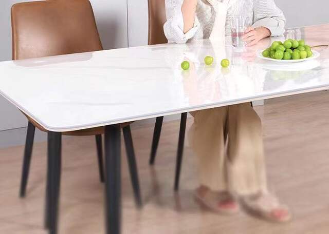 Transparent Table Mat, Thickened and Wear-Resistant Pvc Soft Glass Table Mat, High Temperature Resistant, Anti-Fouling, Waterproof and Oil-Proof Tablecloth detail 5