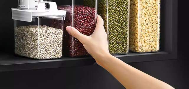 Japanese-Style Rice Container Flour Storage Jar Insect-Proof Moisture-Proof Sealed Grain Starch Bean Rice Storage Box for Grains and Cereals detail 8