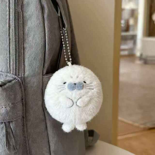 Super Cute and Adorable Seal No. 4 Gray Plush Pendant, Same Style as on Xiaohongshu, Cartoon Plush Pendant Decoration detail 4
