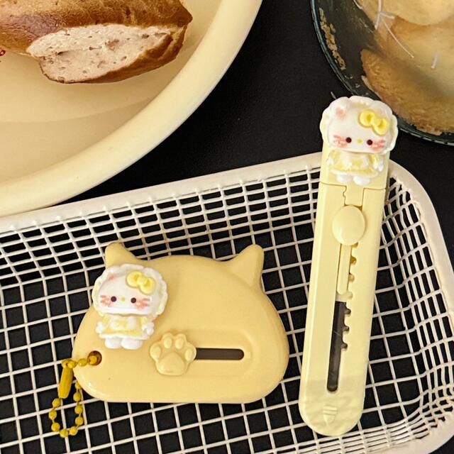 Cute Cat Utility Knife for Opening Packages, Journaling, and Cutting Paper, Ins Cream Style Portable Box Opener Knife Wholesale detail 12